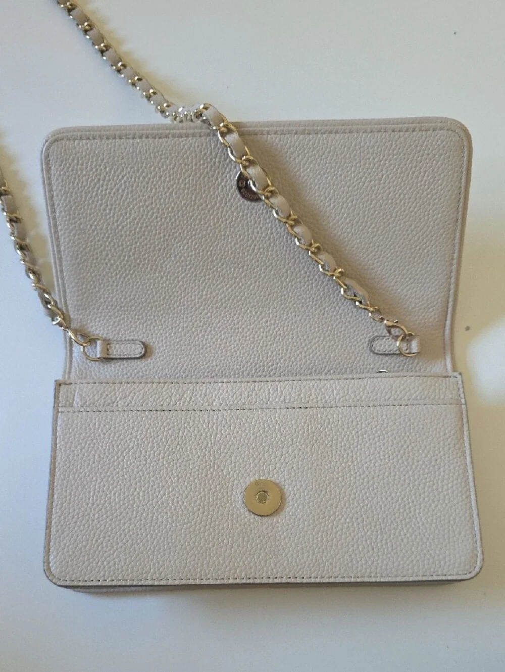 Women's Neutral Chain Leather Shoulder Clutch